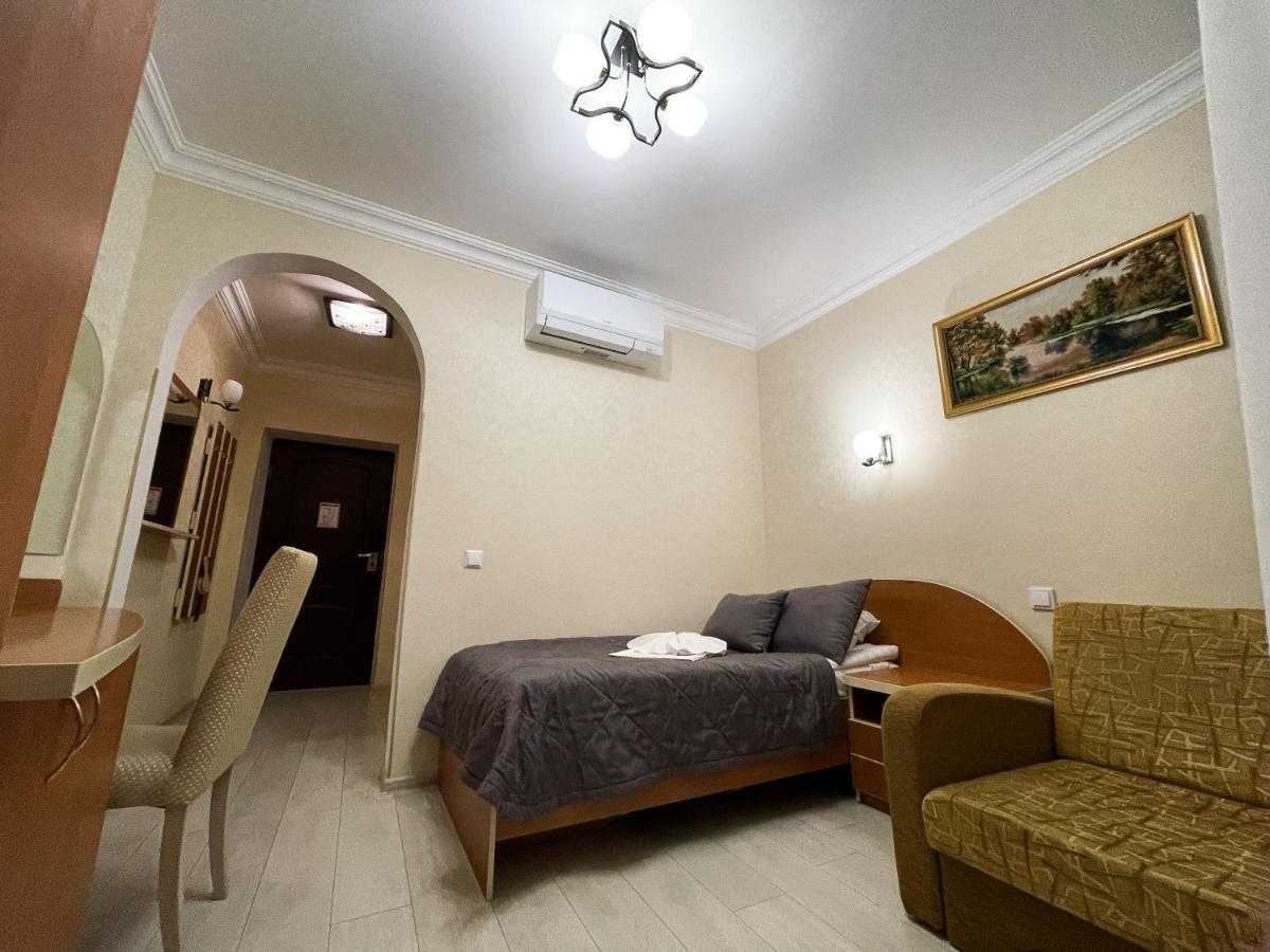 Sanatoriy Priozernyi Hotel Naraci Exterior foto